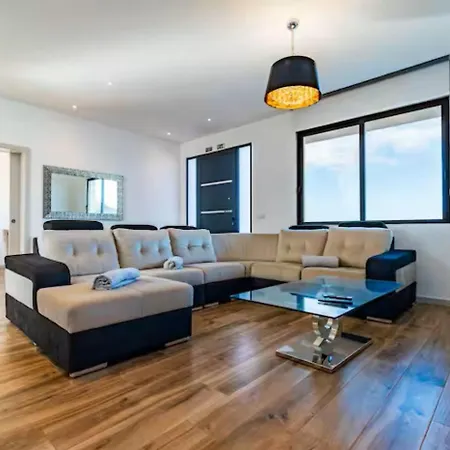 Casa Luciano Estreito Da Calheta